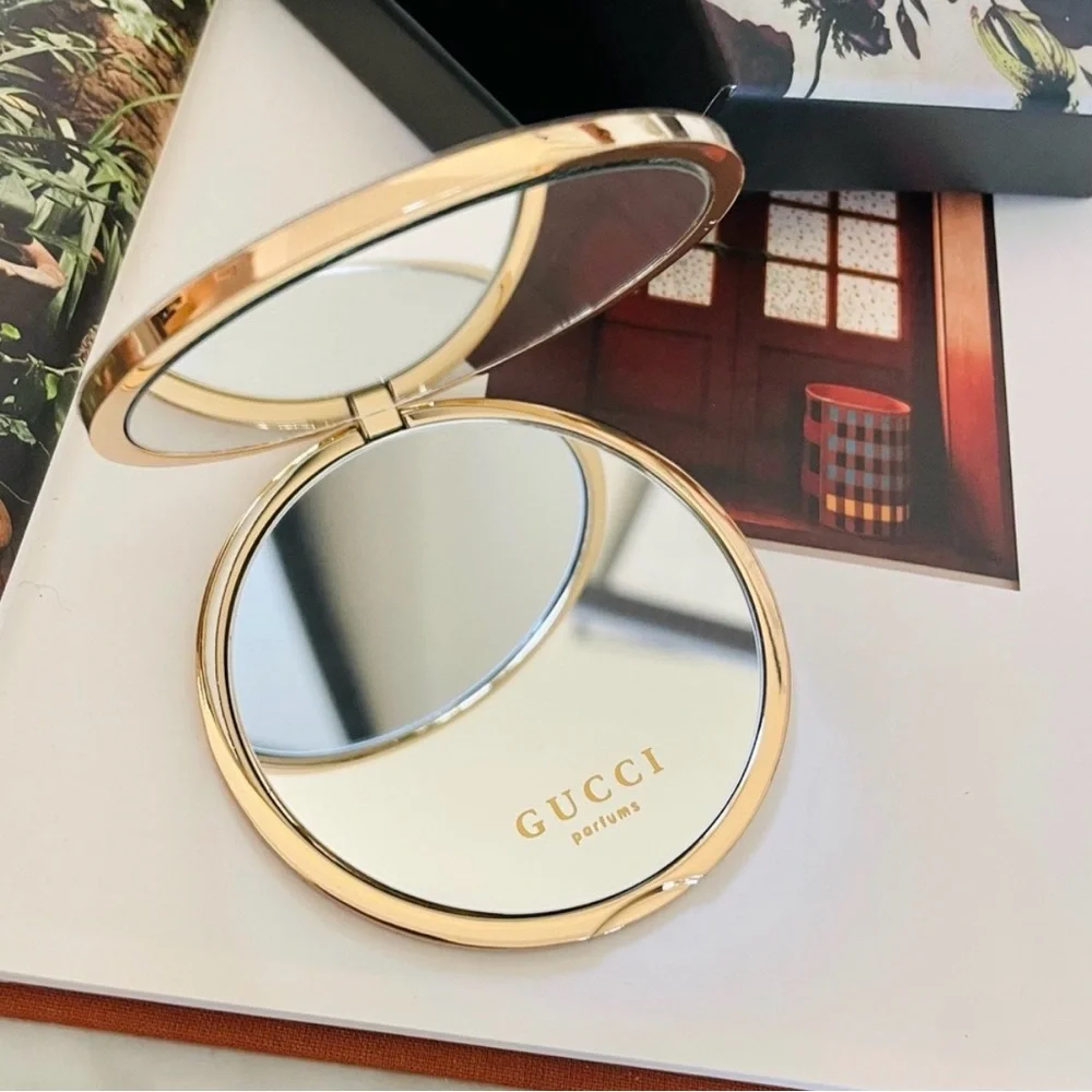 Gucci‎ Flora Compact Dual side Mirror Gold Color